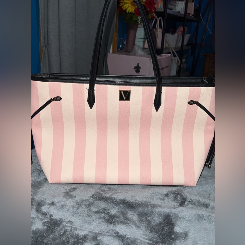 Victoria Secret Bag